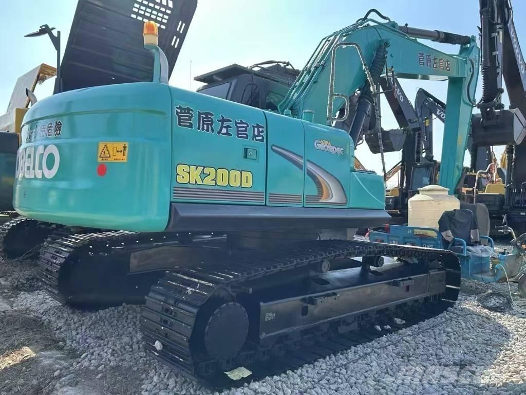 Kobelco SK 200 LC I حفارات زحافة