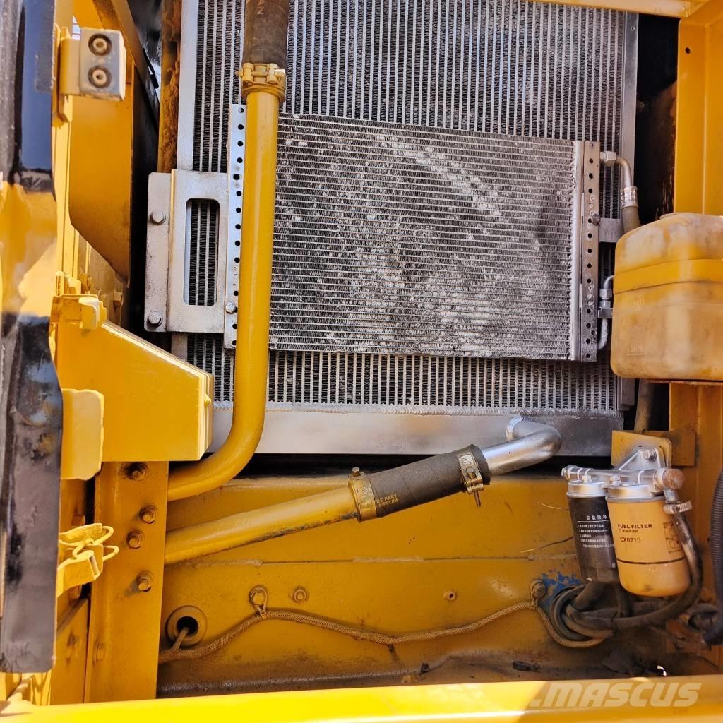 CAT 320 B L حفارات زحافة