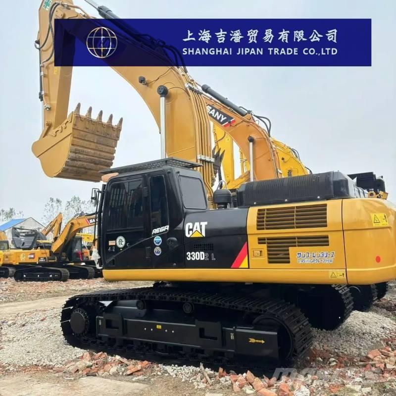 CAT 330 D حفارات زحافة