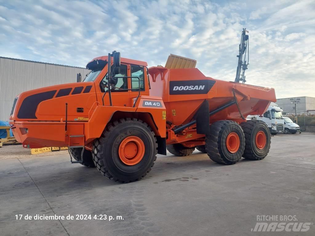 Doosan DA 40 ساحبات مفصلية