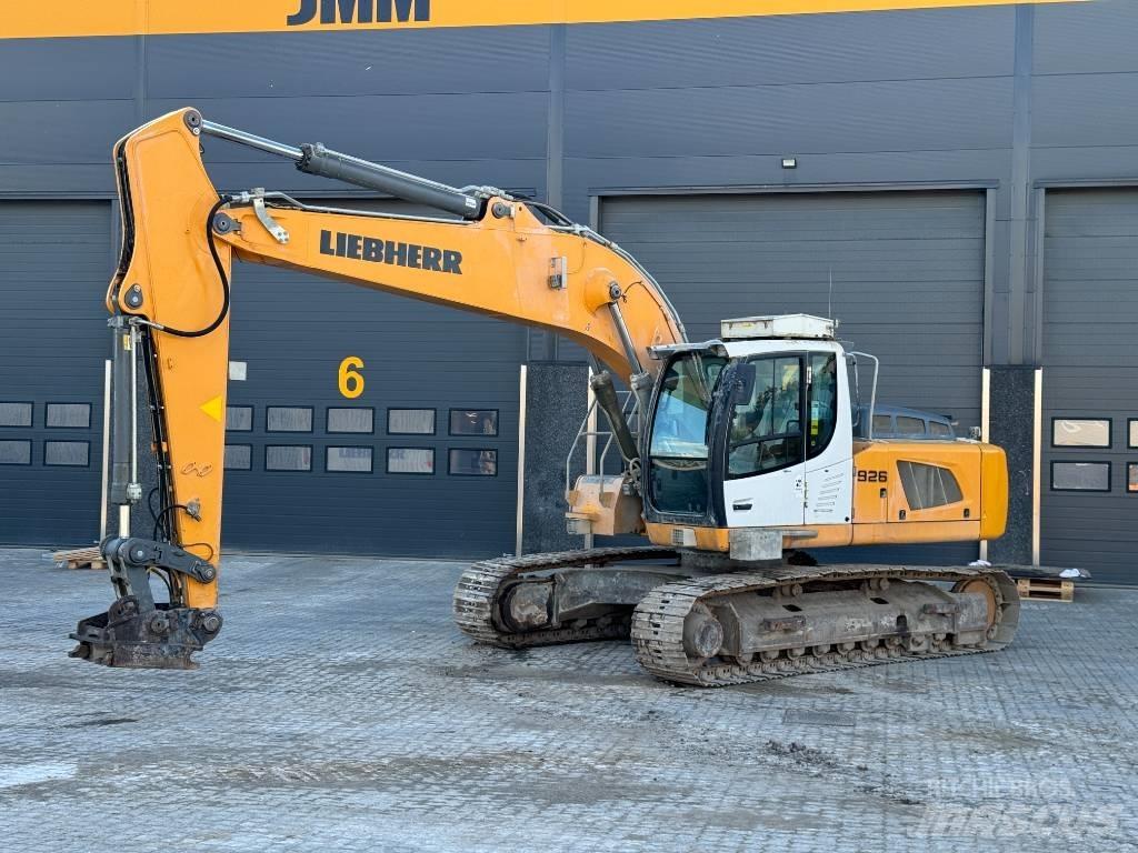 Liebherr R 926 LC حفارات زحافة