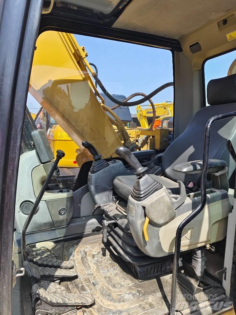CAT 315 D حفارات زحافة