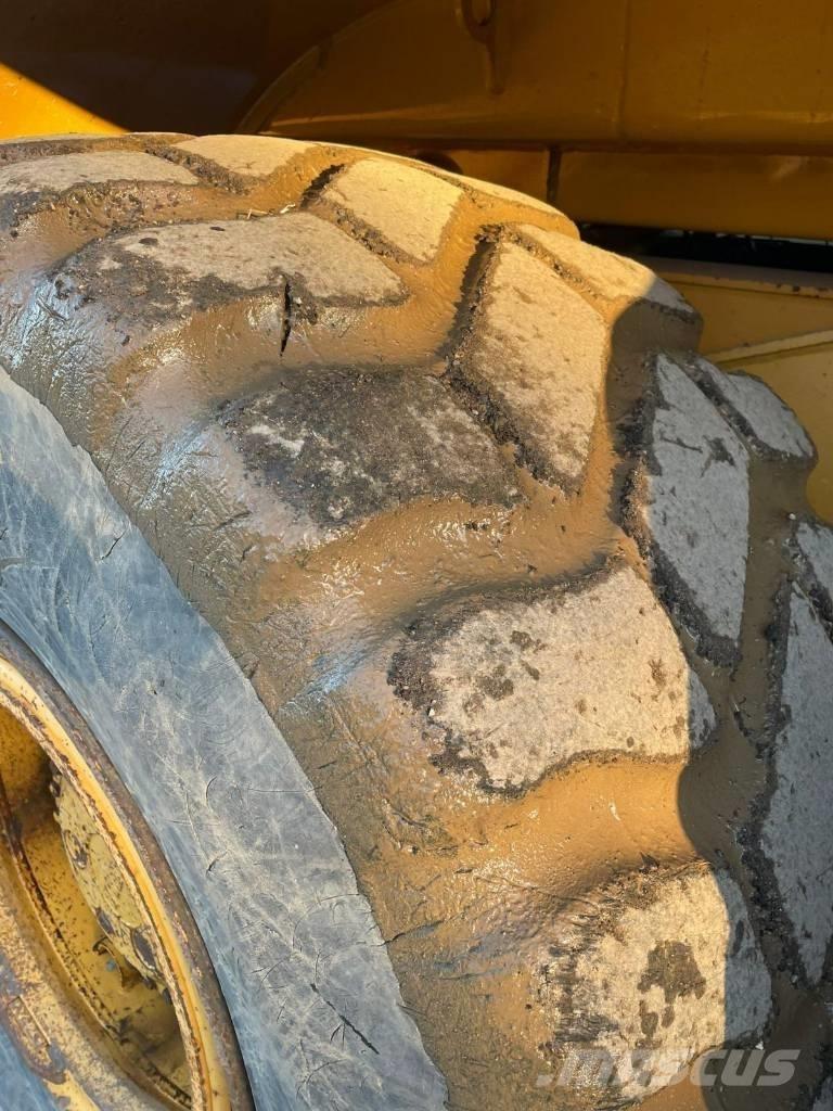Bell B 30 E ساحبات مفصلية