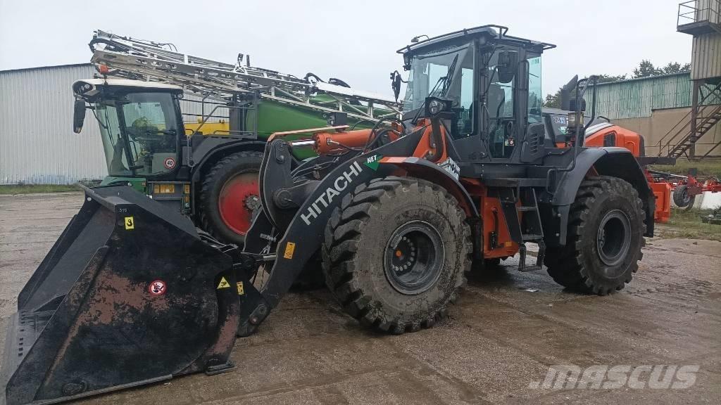 Hitachi ZW220 لوادر بعجل