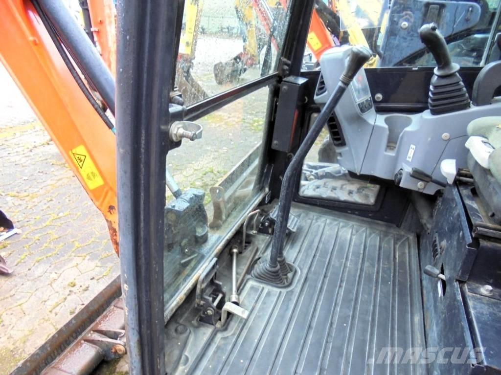 Kubota KX 019-4 حفارات صغيرة أقل من 7 طن (حفارات صغيرة)