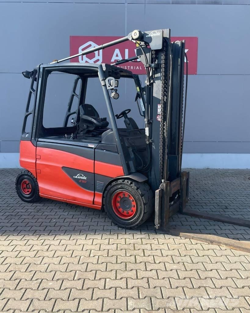 Linde E 50 شاحنات ذات رافعات شوكية تعمل بالكهرباء
