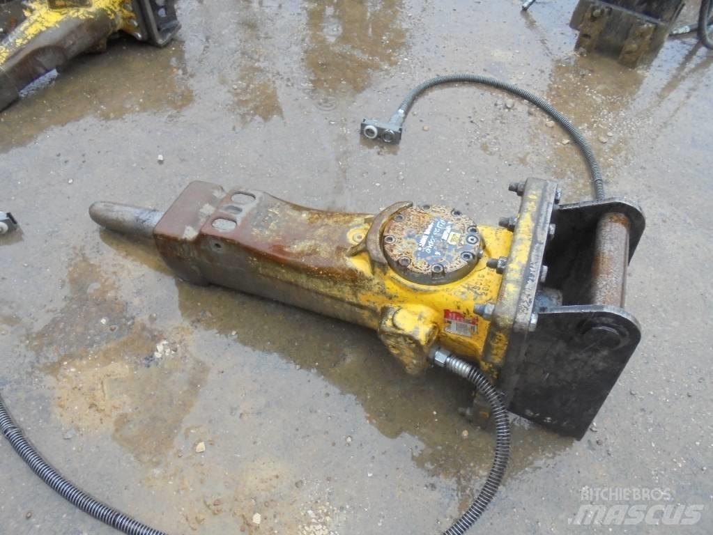 Atlas Copco SB 202 مطارق / كسارات
