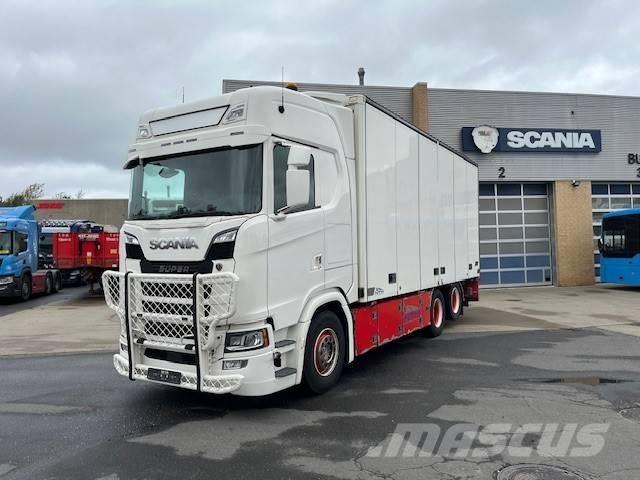 Scania S 650 شاحنات ذات هيكل صندوقي