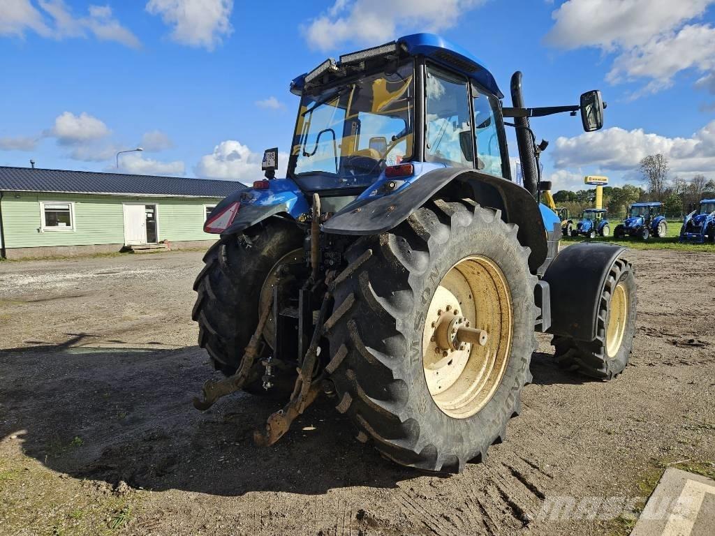 New Holland TM 190 الجرارات