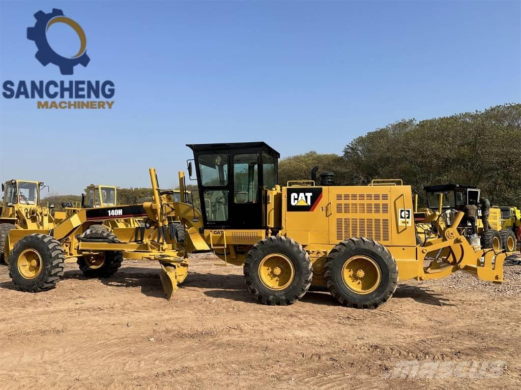 CAT 140H معدات تمهيد الطرق