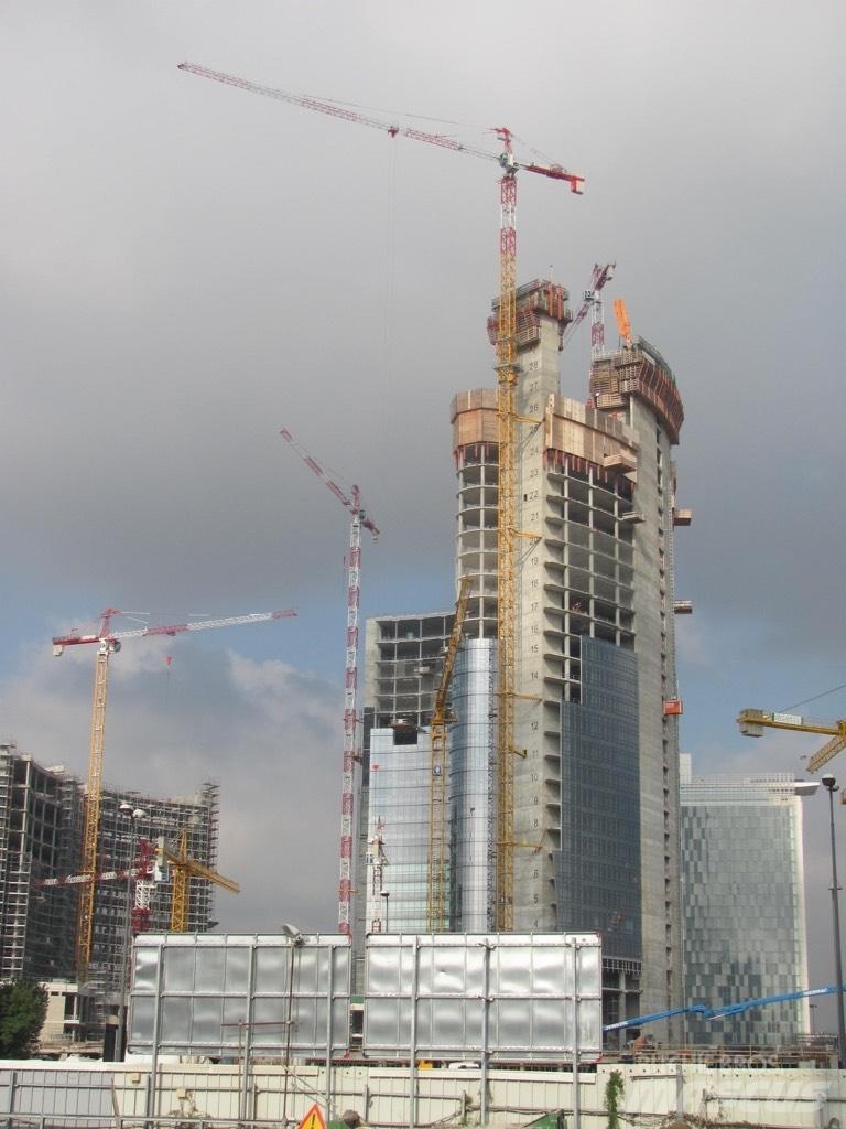 FM GRU TLX 2760 رافعات برجية