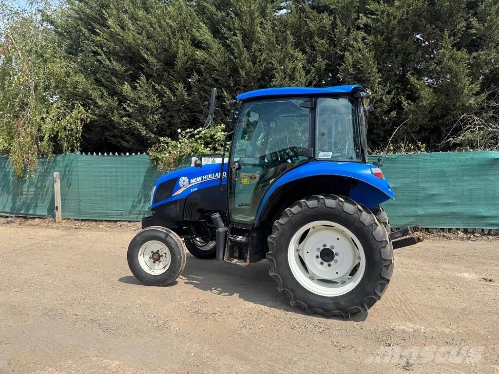 New Holland T 4.65 الجرارات