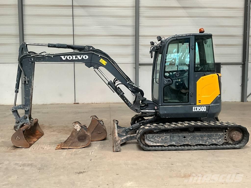 Volvo ECR 50 D حفارات صغيرة أقل من 7 طن (حفارات صغيرة)