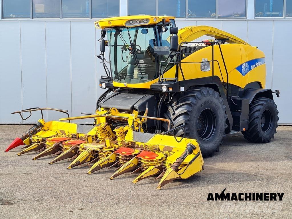 New Holland FR9050 علافات ذاتية الدفع
