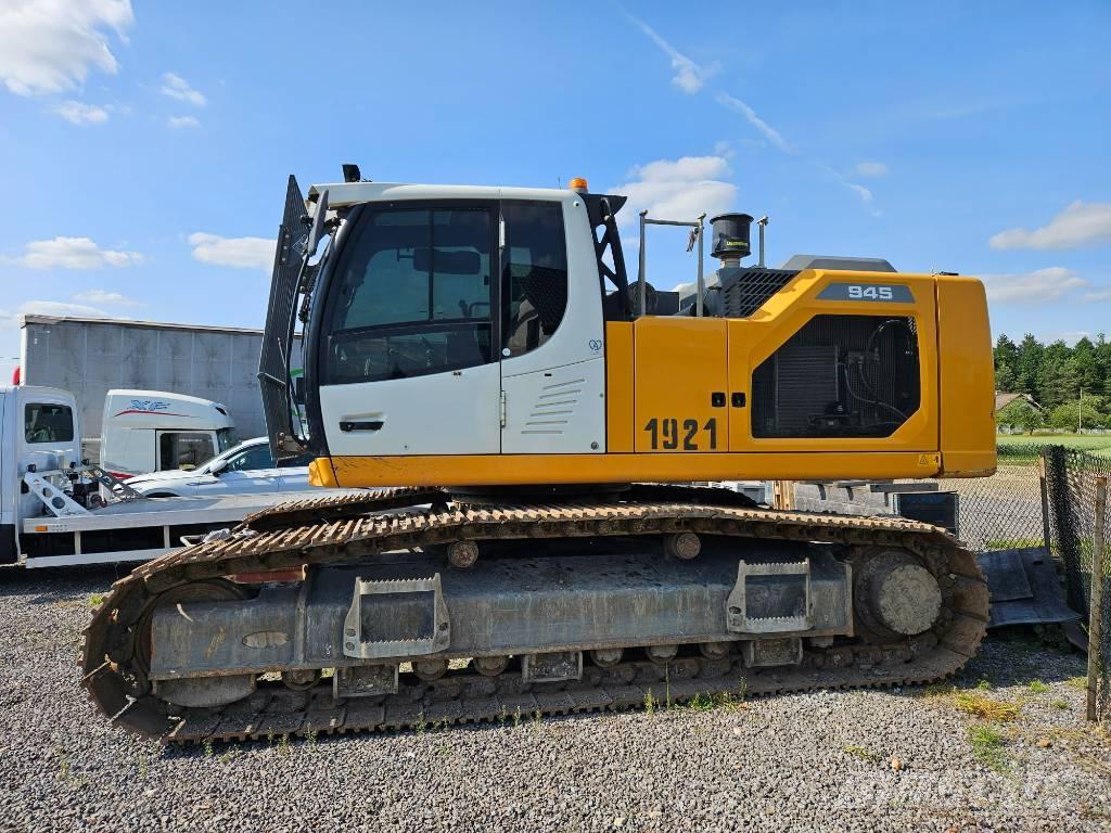 Liebherr R 945 حفارات زحافة