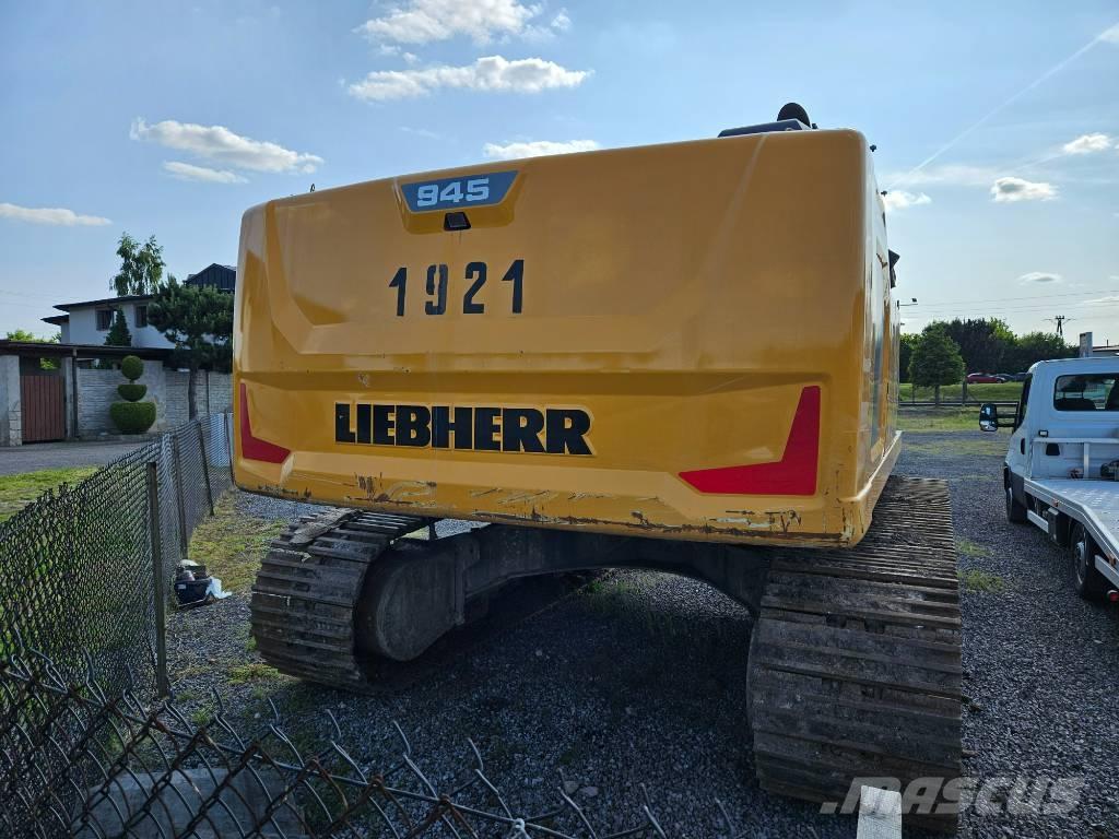 Liebherr R 945 حفارات زحافة