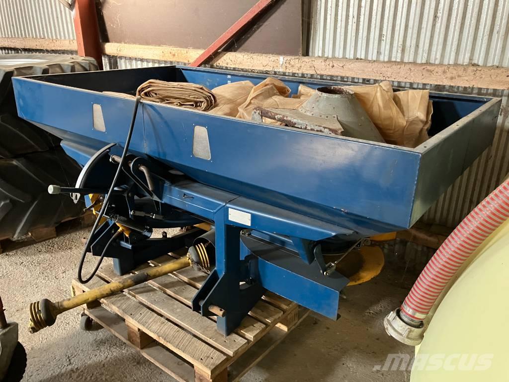 Bogballe D1000 معدات توزيع السماد العضوي