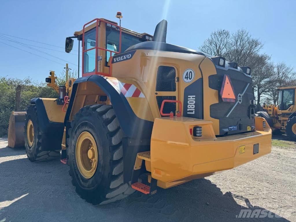 Volvo L 180 H لوادر بعجل