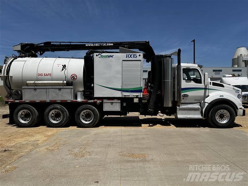 Kenworth T880 شاحنات مزدوجة / خلخلة