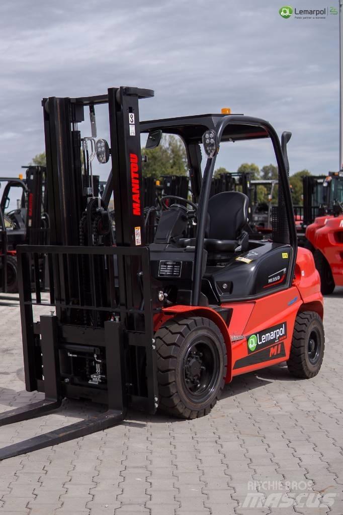 Manitou MI 35 D شاحنات الديزل