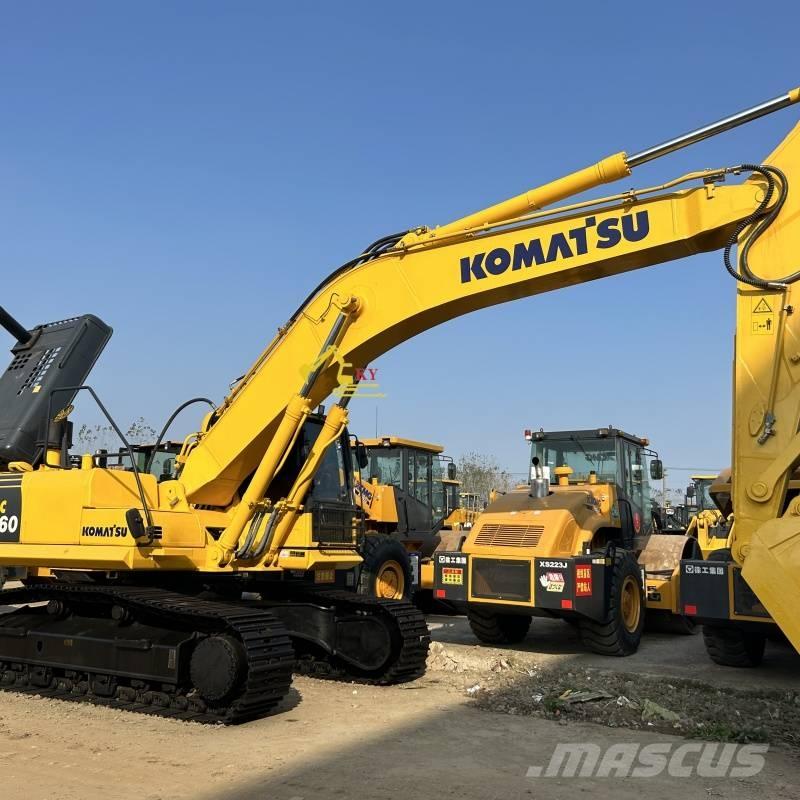 Komatsu PC 360-8 حفارات زحافة