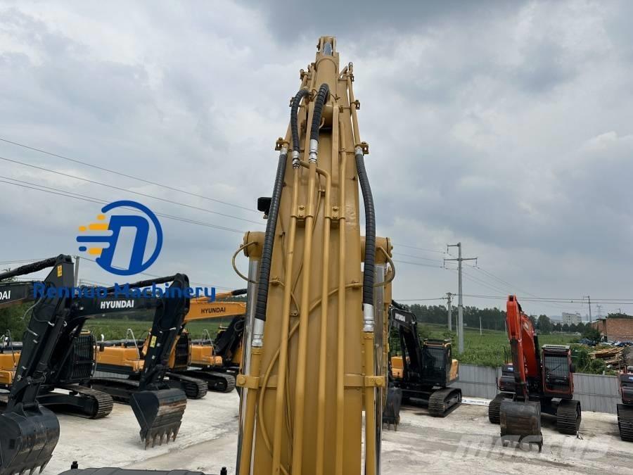 CAT 320 C L حفارات زحافة