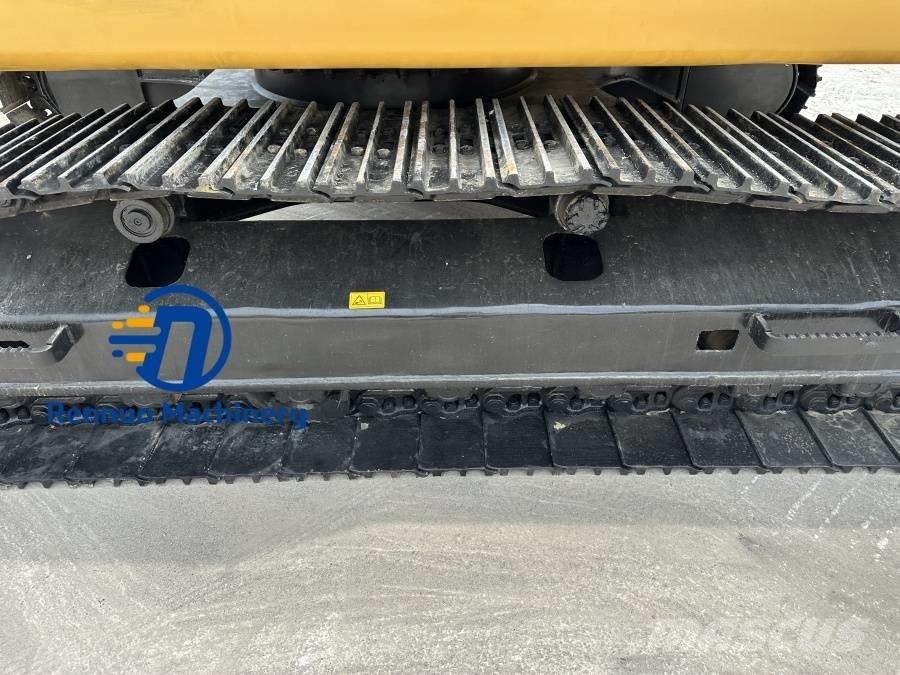 CAT 320 C L حفارات زحافة