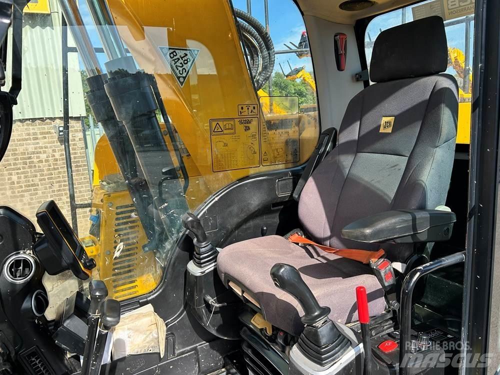 JCB JZ140LC DOZER حفارات زحافة
