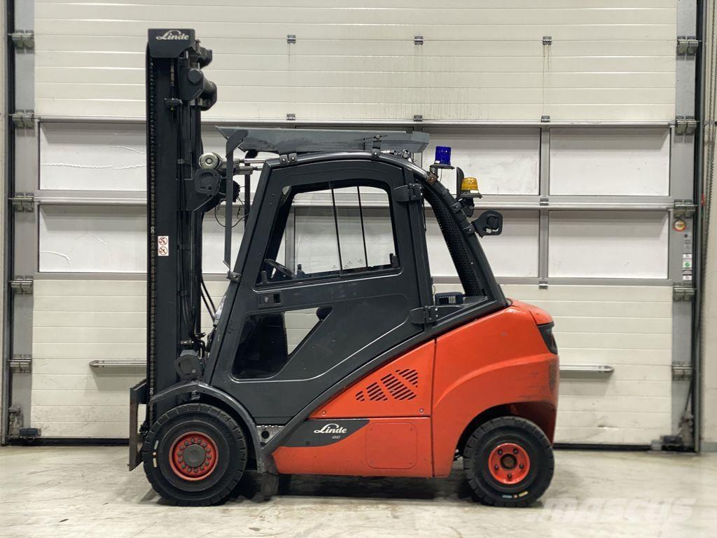 Linde H30D-02 شاحنات الديزل