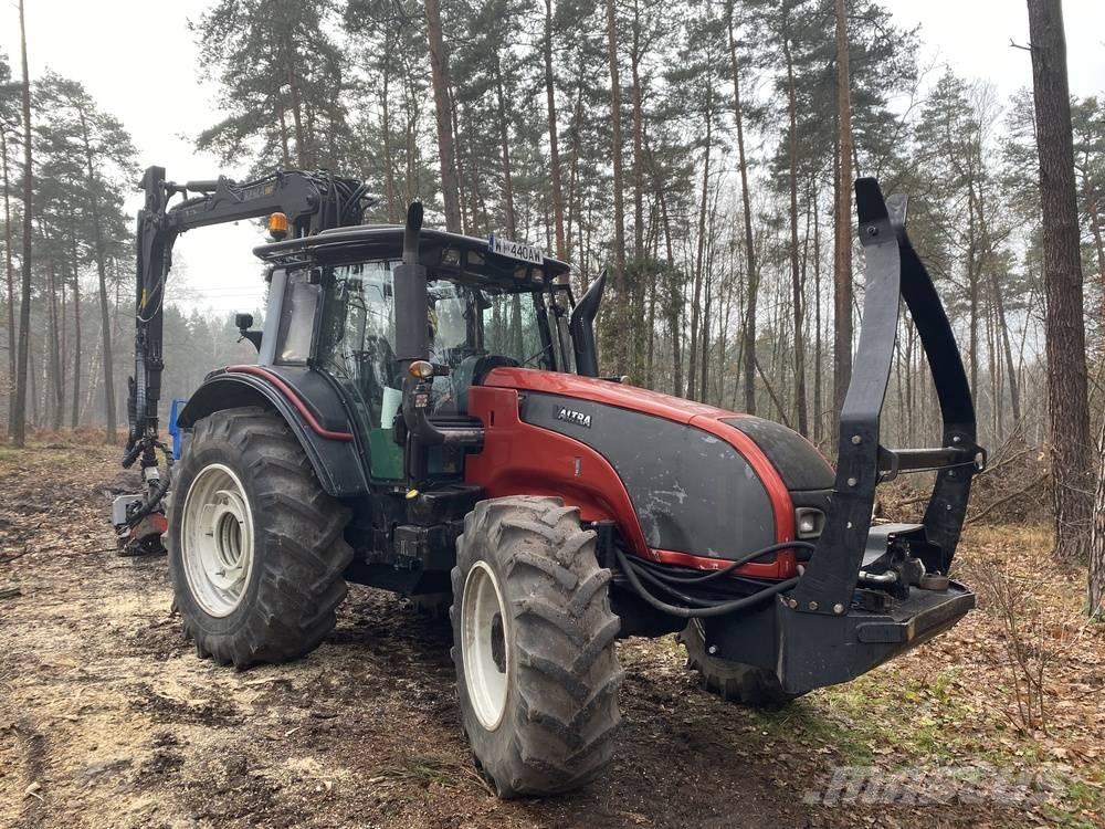 Valtra T 191 حصادات