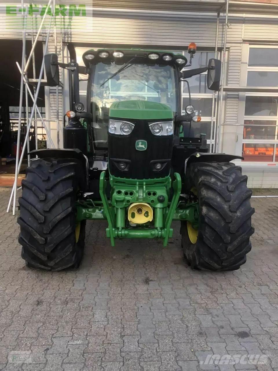 John Deere 6175r الجرارات