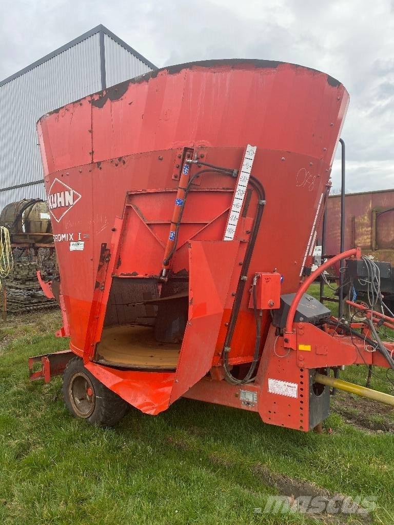Kuhn EuroMix ملقمات خلاط
