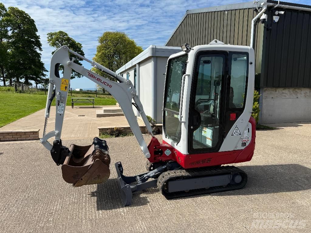Takeuchi TB 216 حفارات صغيرة أقل من 7 طن (حفارات صغيرة)