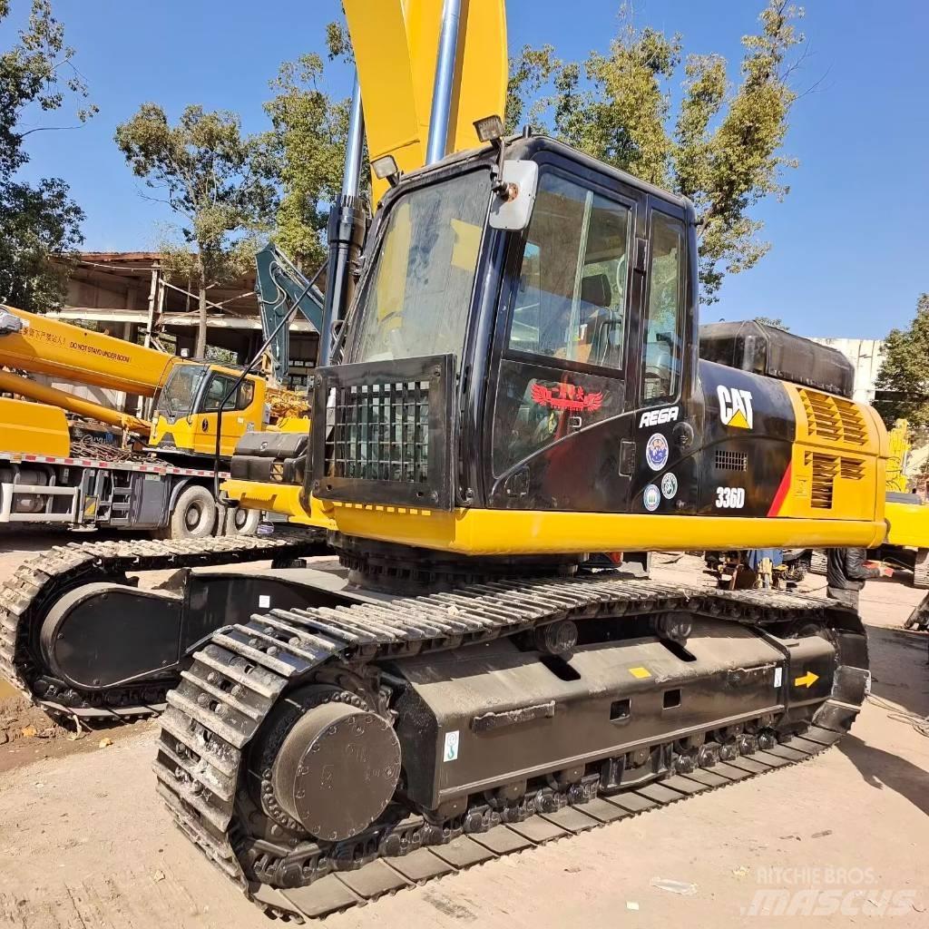 CAT 336 D L حفارات زحافة
