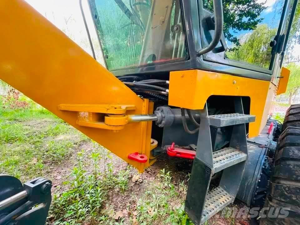 XCMG GR1803 معدات تمهيد الطرق