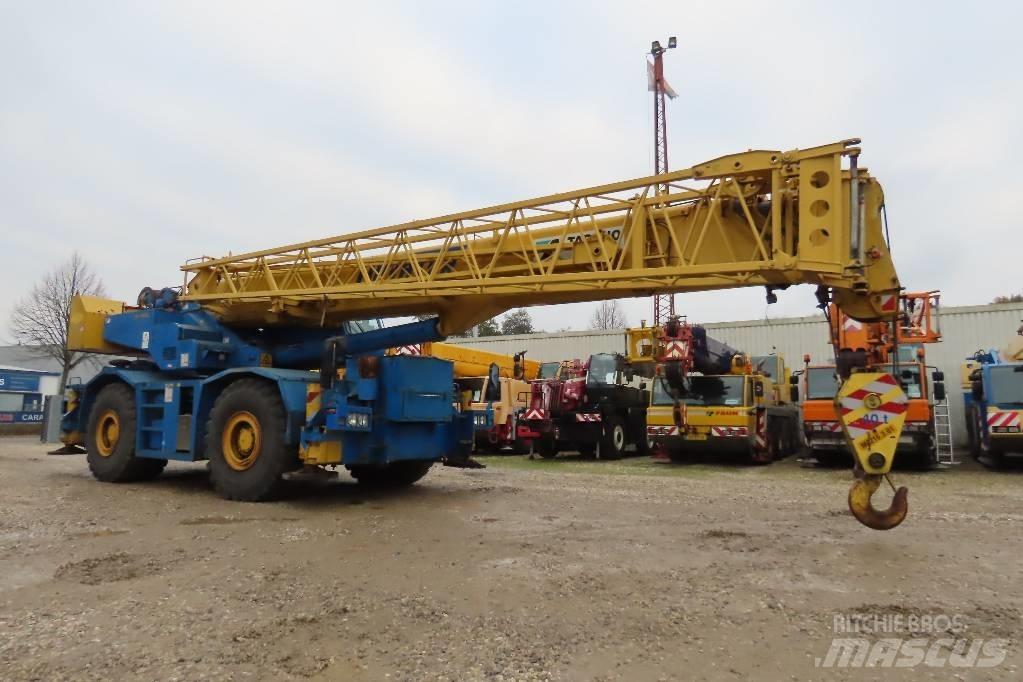 Tadano GR 700 EXL رافعات الطرق الوعرة