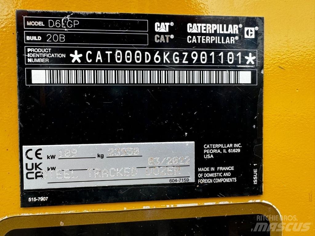 CAT D 6 LGP بلدوزرات مجنزرة