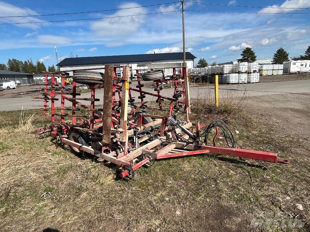 Väderstad NZ 500 كاسحات