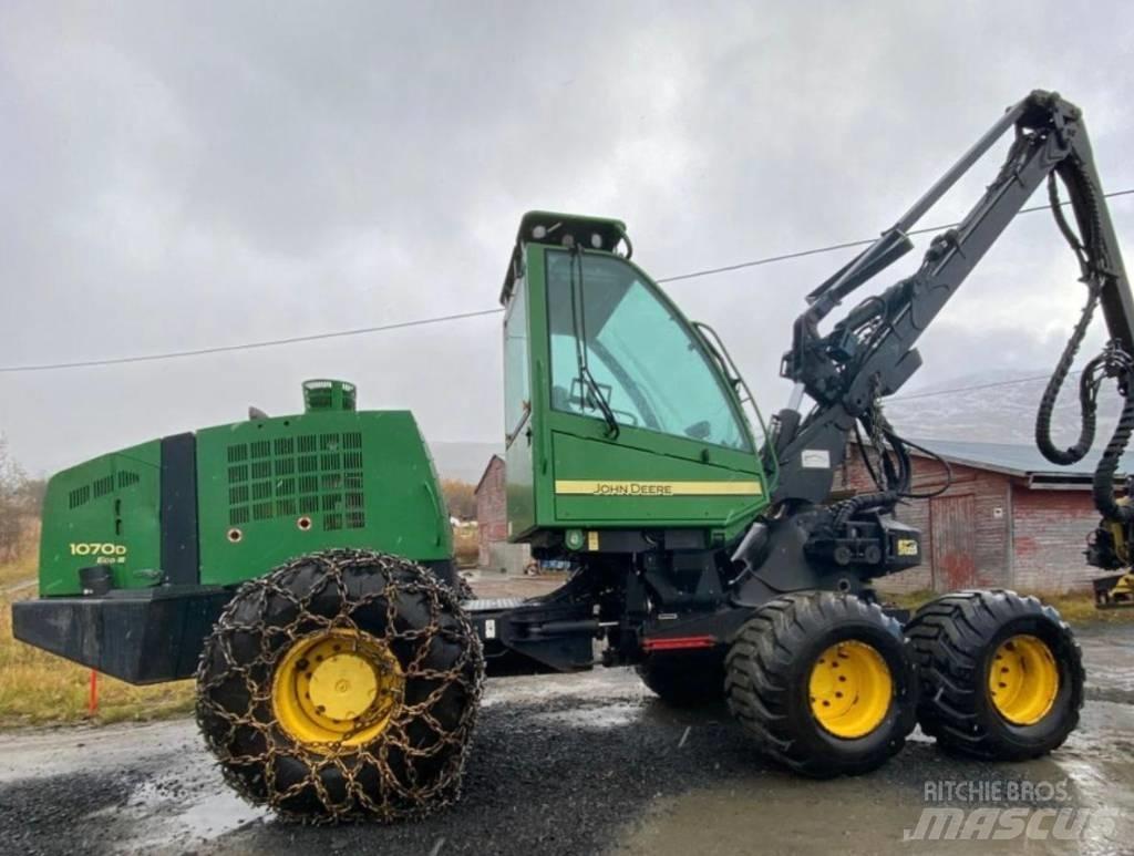 John Deere 1070 D حصادات