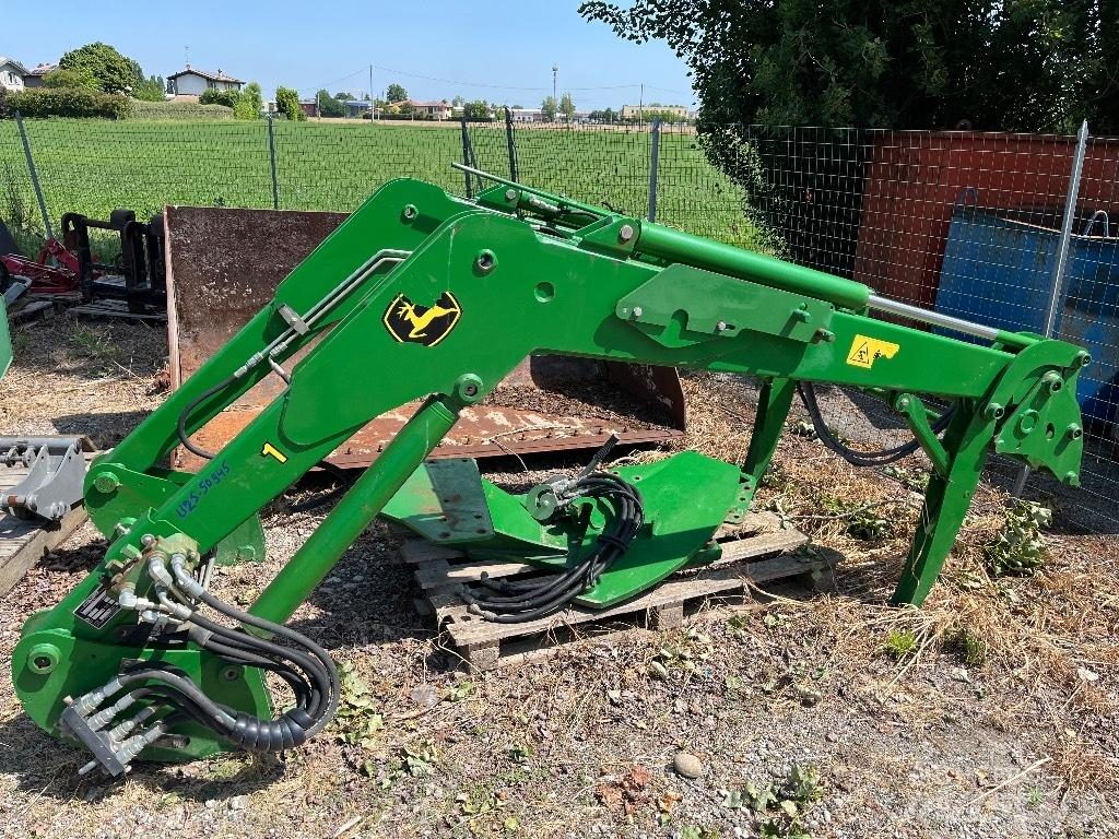 John Deere 731 لوادر وحفارات أمامية