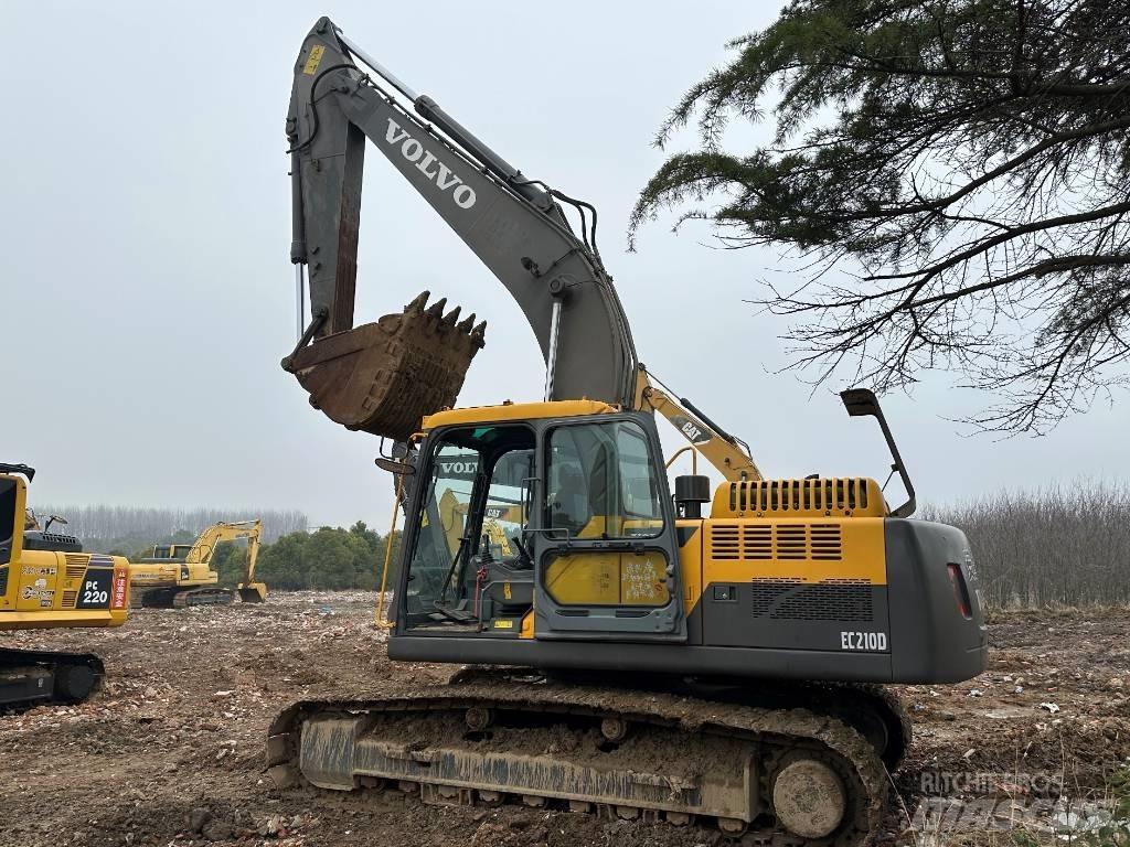 Volvo EC 210 حفارات زحافة