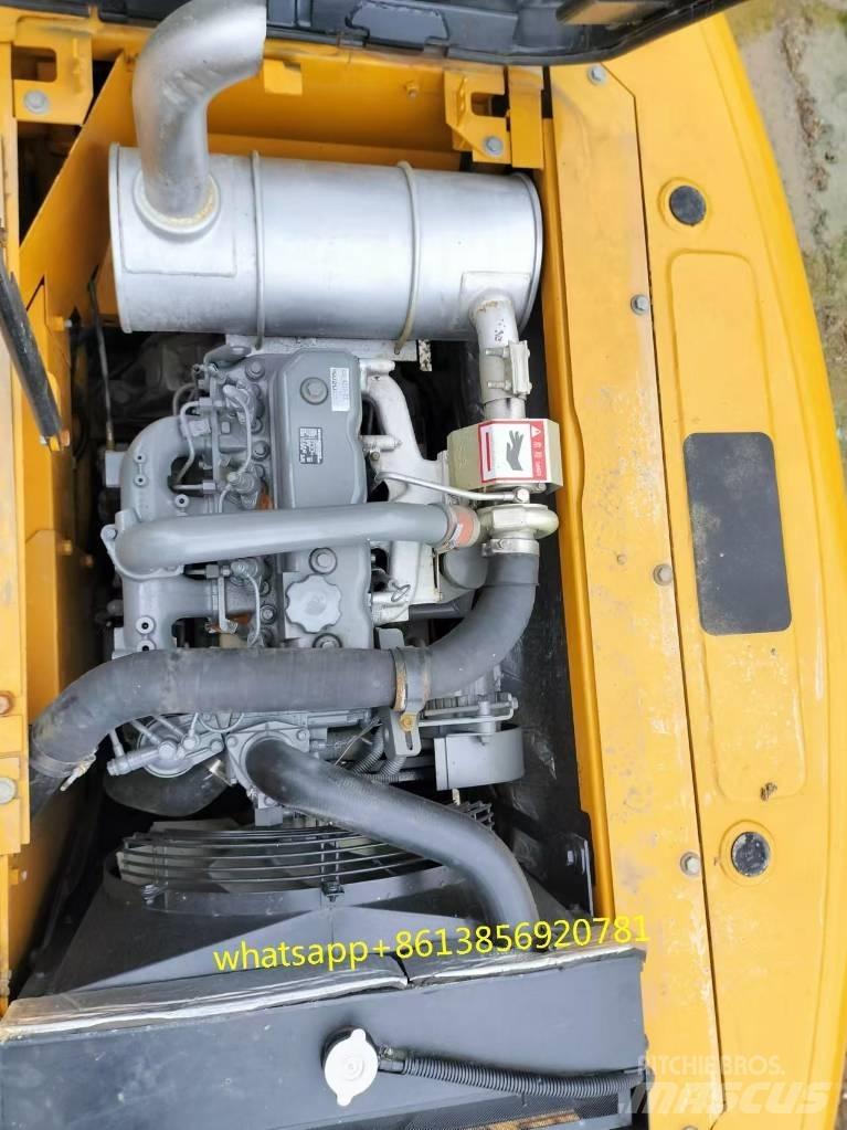 Sany SY 135 C حفارات زحافة