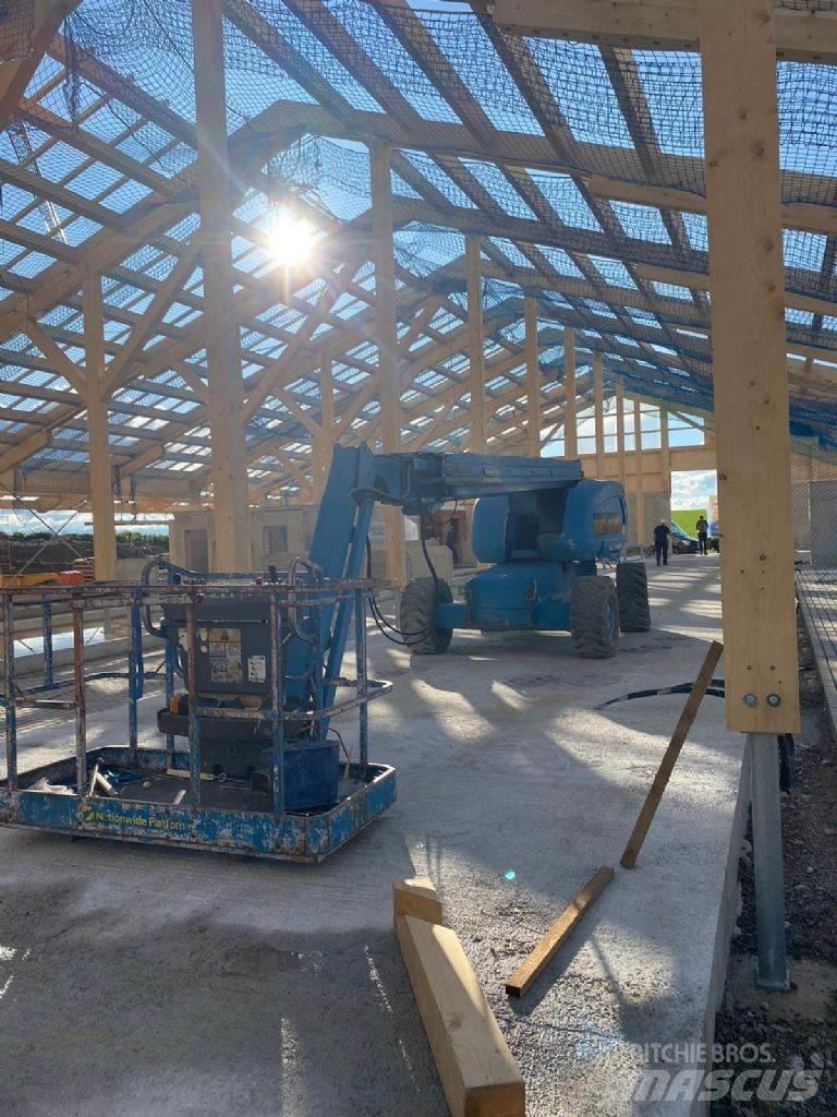 JLG 660 SJ رافعات سلة مفصلية