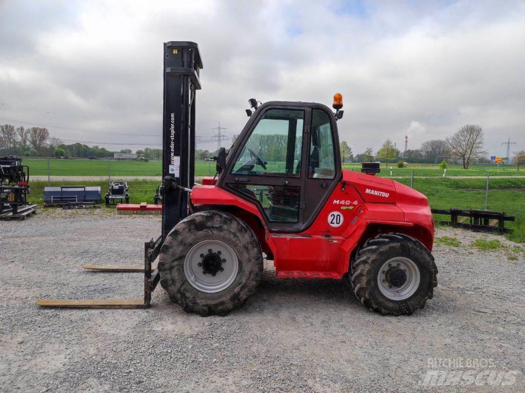 Manitou M 40.4 شاحنات الطرق الوعرة