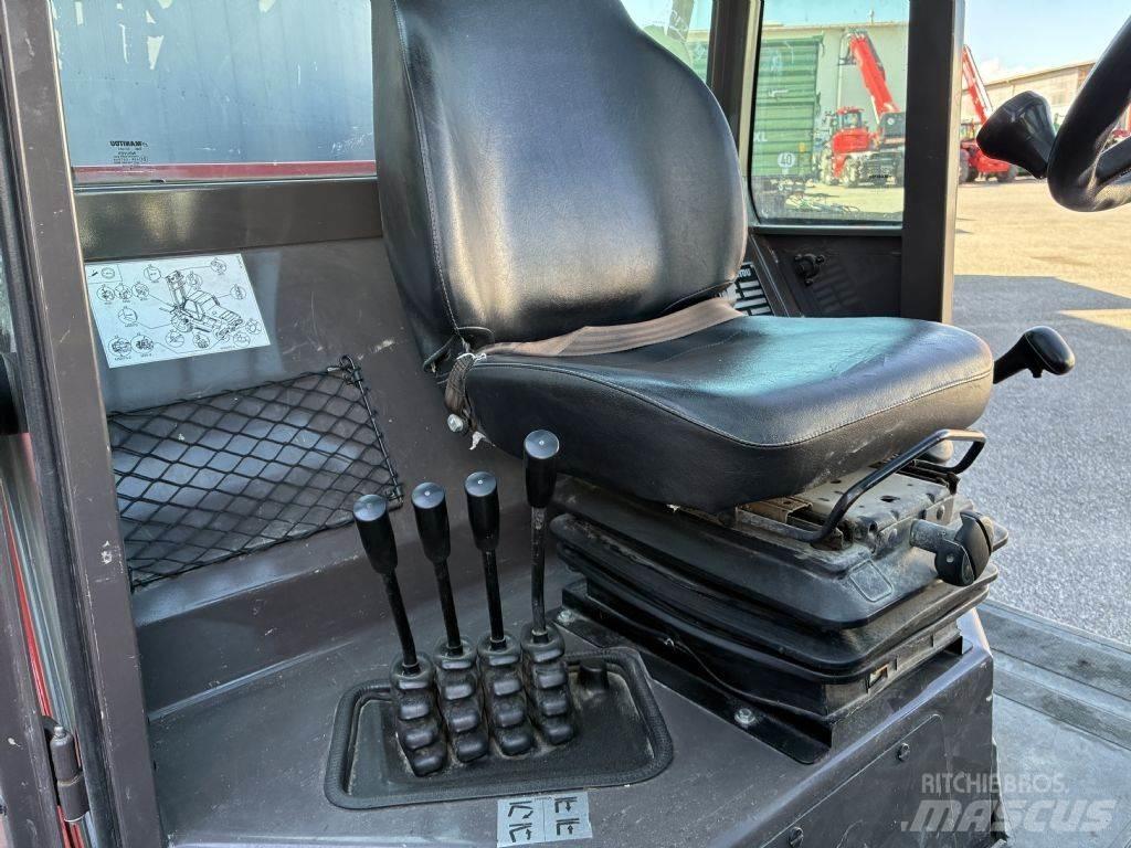 Manitou M 50-4 شاحنات الطرق الوعرة