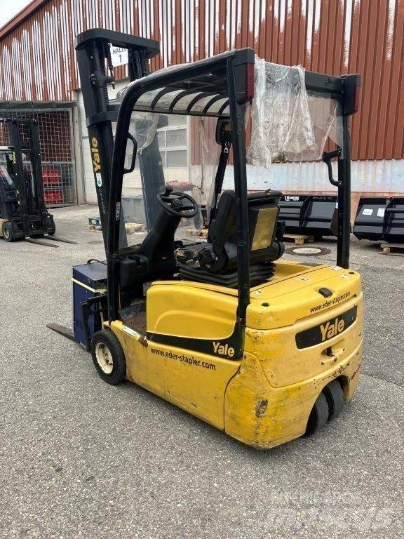 Yale ERP 20VT شاحنات ذات رافعات شوكية تعمل بالكهرباء