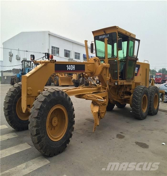 CAT 140 H معدات تمهيد الطرق