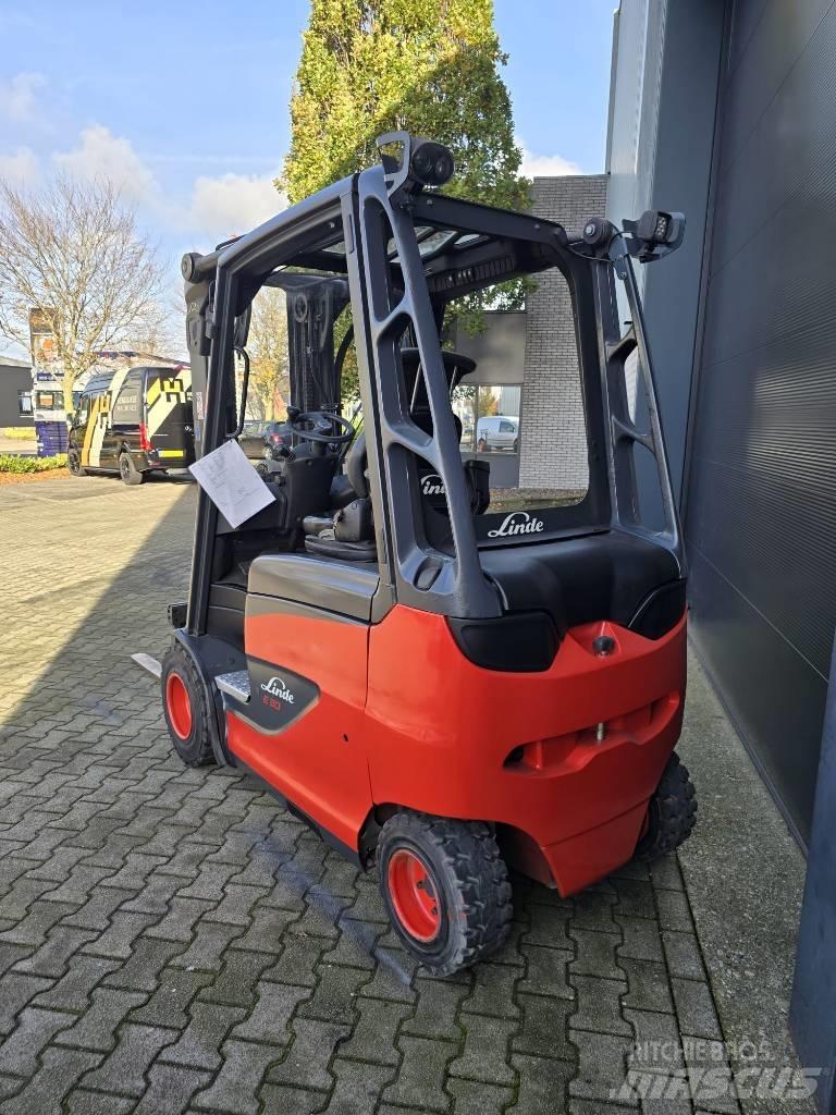 Linde E30 H-01/600 شاحنات ذات رافعات شوكية تعمل بالكهرباء