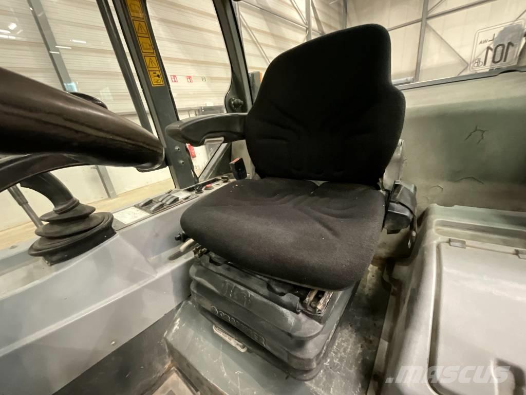 Kramer 850 لوادر بعجل