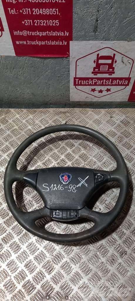 Scania R 440   1495393 كابينة والداخلية